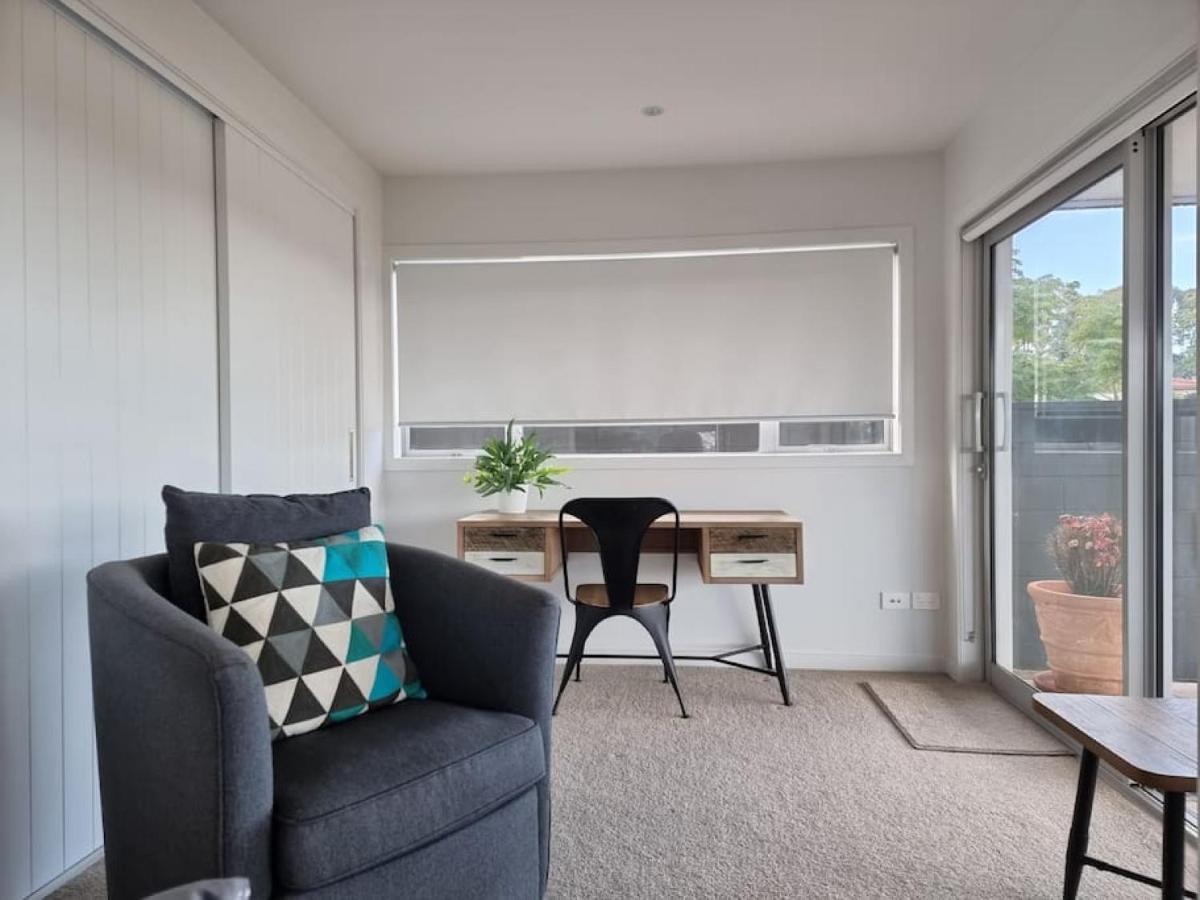 Fabulous Castor Bay 1 Bedroom With Views And Skytv Auckland Eksteriør bilde