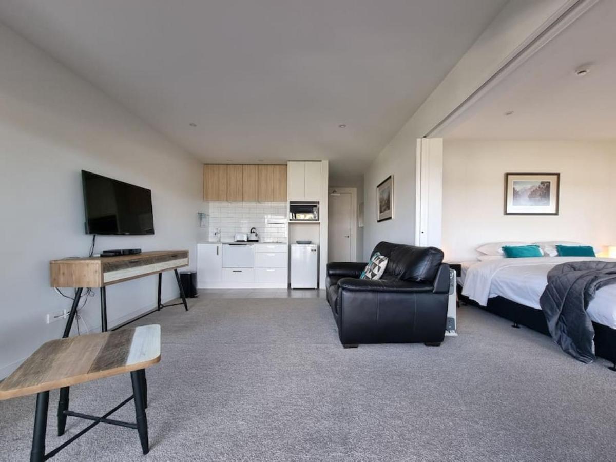 Fabulous Castor Bay 1 Bedroom With Views And Skytv Auckland Eksteriør bilde